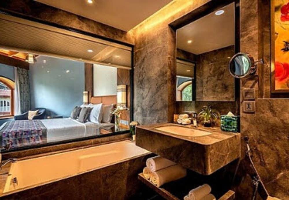 Kenilworth & Spa, Goa सहारा 5*